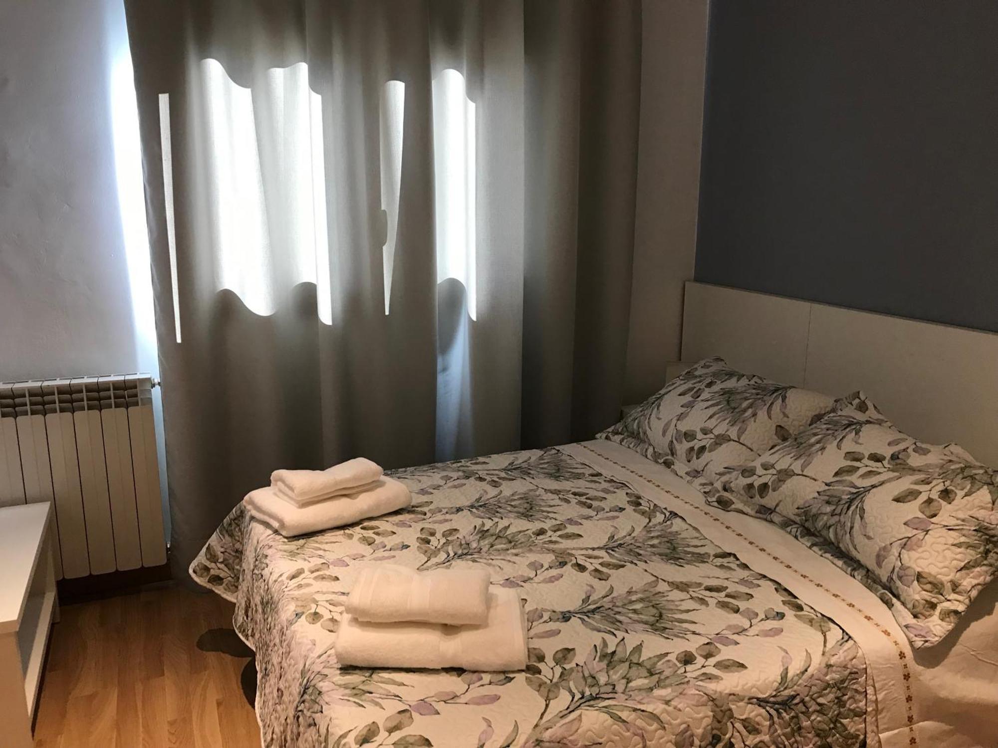 Hostal Casiano Camarasa 外观 照片