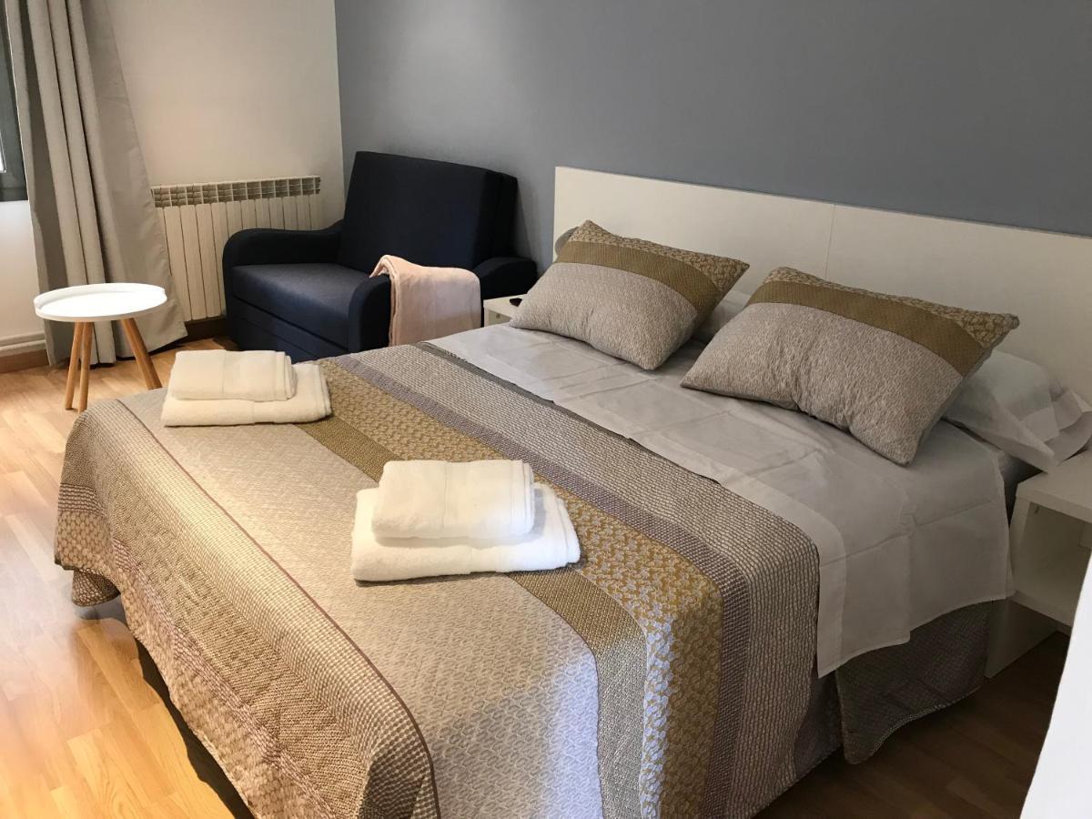 Hostal Casiano Camarasa 外观 照片