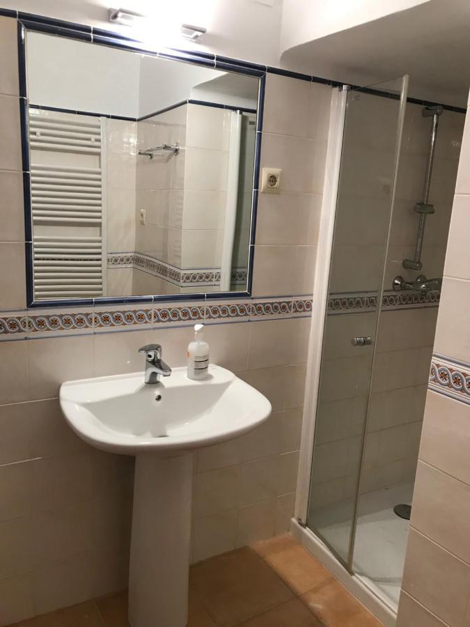 Hostal Casiano Camarasa 外观 照片