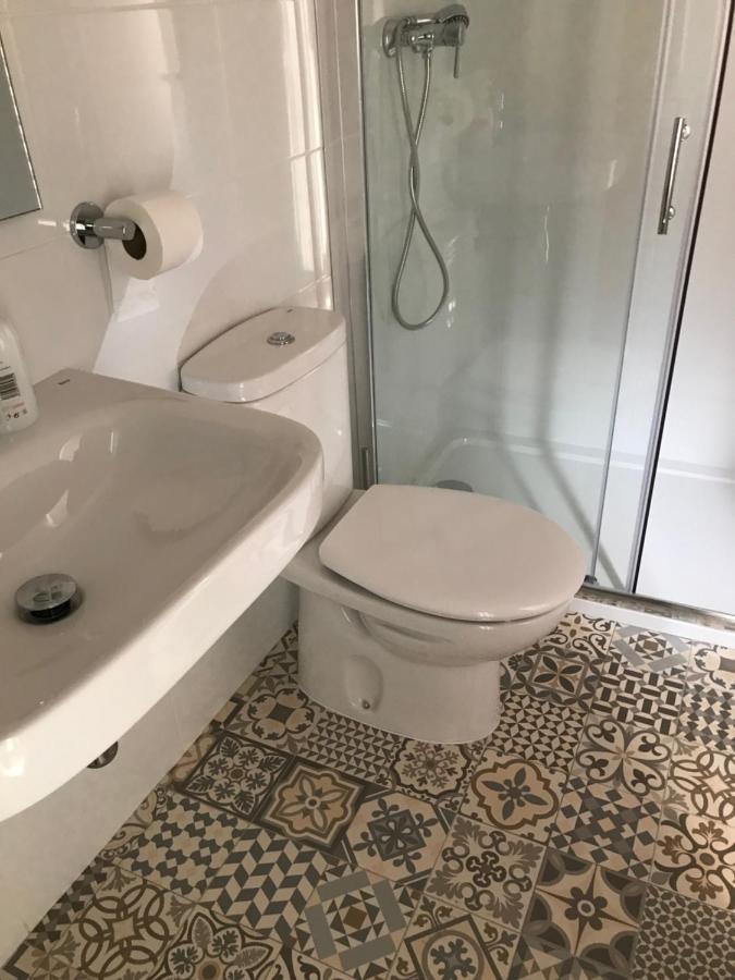 Hostal Casiano Camarasa 外观 照片