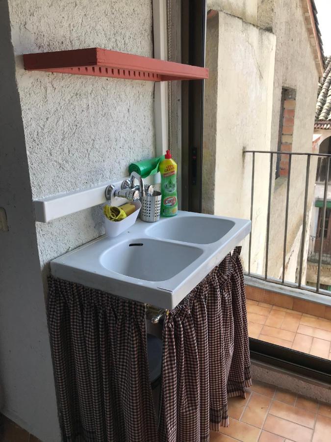 Hostal Casiano Camarasa 外观 照片